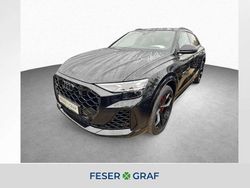 Schwarz (mythosschwarz metallic) Neu 2025 Audi RS Q8 Performance SUV | 153.990 € (Superpreis)