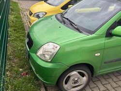 Grün Gebraucht 2006 Kia Picanto LX Kleinwagen | 1.050 € (Guter Preis)