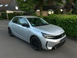 Grau Gebraucht 2024 Opel Corsa Kleinwagen | 15.000 € (Fairer Preis)