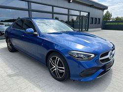 Blau Gebraucht 2023 Mercedes C220 Avantgarde Limousine | 31.989 € (Guter Preis)