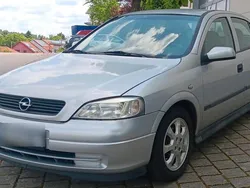 Silber Gebraucht 2001 Opel Astra Limousine | 1.800 € (Fairer Preis)