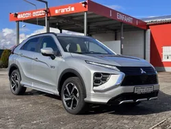 Silber Neu 2025 Mitsubishi Eclipse Cross Plus SUV | 34.990 €