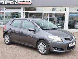 Grau Gebraucht 2008 Toyota Auris Sol Kleinwagen | 3.990 € (Fairer Preis)