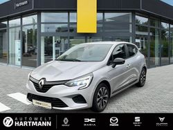 Grau Gebraucht 2022 Renault Clio V Equilibre Kleinwagen | 13.990 € (Fairer Preis)