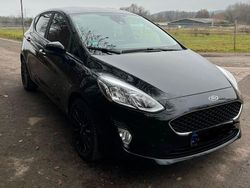Schwarz Gebraucht 2021 Ford Fiesta Cool & Connect Limousine | 12.850 € (Fairer Preis)