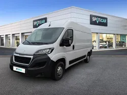 Weiß Gebraucht 2022 Peugeot Boxer S Van | 23.490 € (Teuer)