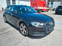 Schwarz Gebraucht 2014 Audi A3 Sportback Ambiente Limousine | 10.990 € (Guter Preis)
