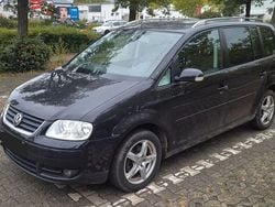 Schwarz Gebraucht 2003 VW Touran Highline Van / Kleinbus | 1.499 € (Superpreis)