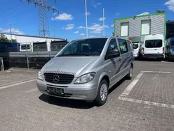 Silber Gebraucht 2009 Mercedes Vito Van / Kleinbus | 9.900 € (Etwas zu teuer)