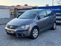 Grau Gebraucht 2006 VW Golf Trendline Limousine | 2.850 € (Fairer Preis)