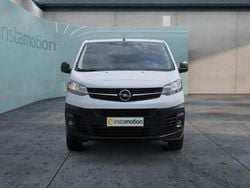 Weiß Gebraucht 2024 Opel Vivaro Edition Van / Kleinbus | 26.949 € (Guter Preis)