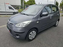Grau Gebraucht 2010 Hyundai i10 Style Kleinwagen | 4.100 € (Fairer Preis)