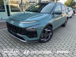 Mangrove green / mic Gebraucht 2024 Hyundai Bayon Prime SUV | 26.390 € (Fairer Preis)