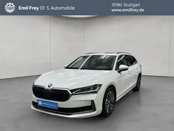 Purity white Gebraucht 2024 Skoda Superb Selection Kombi | 36.890 € (Fairer Preis)