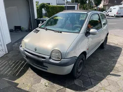 Silber Gebraucht 2002 Renault Twingo Kleinwagen | 1.150 € (Fairer Preis)