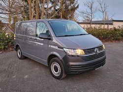 Grau Gebraucht 2020 VW T6.1 Van | 22.999 € (Superpreis)