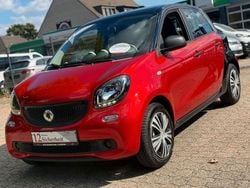 Schwarz Gebraucht 2017 Smart ForFour Basis Kleinwagen | 6.300 € (Fairer Preis)