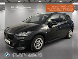 Schwarz Gebraucht 2024 BMW 218 Active Tourer Comfort Edition Van / Kleinbus | 30.920 € (Fairer Preis)