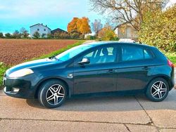 Schwarz Gebraucht 2008 Fiat Bravo Kleinwagen | 3.600 € (Etwas zu teuer)