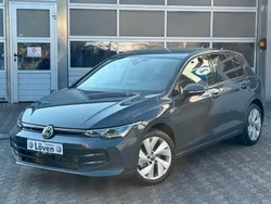 Grau Neu 2025 VW Golf VIII Life Limousine | 25.990 € (Guter Preis)