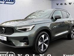 Grün Neu 2025 Volvo XC40 Plus SUV | 45.990 € (Fairer Preis)