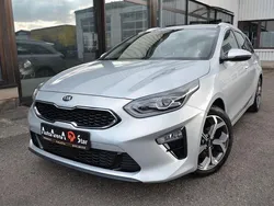 Silber Gebraucht 2021 Kia Ceed Kombi | 17.990 €