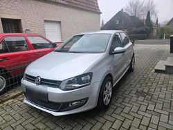 Grau Gebraucht 2010 VW Polo Kleinwagen | 6.250 € (Fairer Preis)