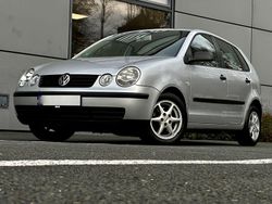 Silber Gebraucht 2003 VW Polo Kleinwagen | 2.332 € (Etwas zu teuer)