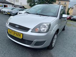 Silber Gebraucht 2008 Ford Fiesta Style Kleinwagen | 1.900 € (Fairer Preis)