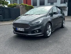 Grau Gebraucht 2016 Ford S-MAX S Van / Kleinbus | 14.000 € (Teuer)