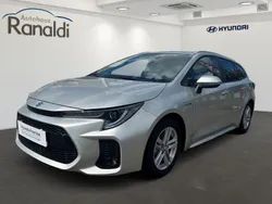 Silber Gebraucht 2021 Toyota Corolla Limousine | 21.990 € (Fairer Preis)
