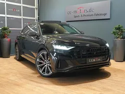 Mythosschwarz metallic Gebraucht 2023 Audi Q8 Competition SUV | 76.280 € (Superpreis)
