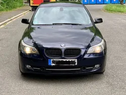 Blau Gebraucht 2004 BMW 525 Limousine | 5.400 € (Fairer Preis)
