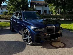 Blau Gebraucht 2022 BMW X5 M Sport SUV | 61.490 € (Etwas zu teuer)
