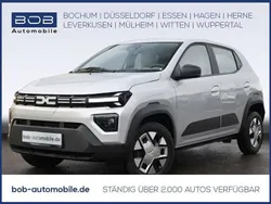 Grau Neu 2025 Dacia Spring Expression Kleinwagen | 21.740 € (Teuer)