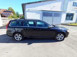 Schwarz Gebraucht 2013 Volvo V70 Momentum Kombi | 10.750 € (Fairer Preis)