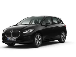 Schwarz Gebraucht 2024 BMW 218 Active Tourer Van / Kleinbus | 32.930 € (Guter Preis)