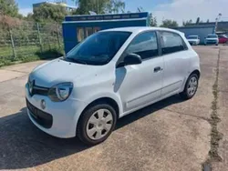 Crystal weiss Gebraucht 2015 Renault Twingo Expression Kleinwagen | 2.999 €