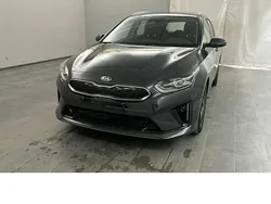 Grau Gebraucht 2021 Kia Ceed Sportswagon Vision Kombi | 18.900 € (Guter Preis)