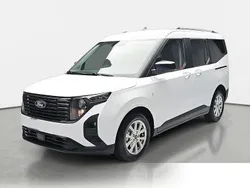 Gebraucht 2024 Ford Tourneo Courier Titanium Van / Kleinbus | 23.560 € (Guter Preis)