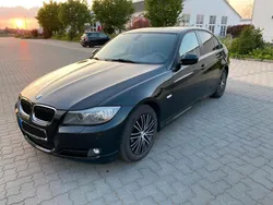 Schwarz Gebraucht 2011 BMW 318 Limousine | 9.876 € (Teuer)