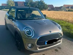 Grau Gebraucht 2019 Mini Cooper Cabriolet Cabrio | 24.900 € (Teuer)