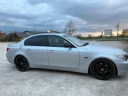 Silber Gebraucht 2005 BMW 525 Limousine | 11.000 €