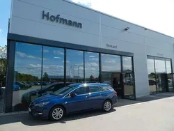Blau Gebraucht 2022 Opel Astra Elegance Kombi | 15.950 € (Fairer Preis)
