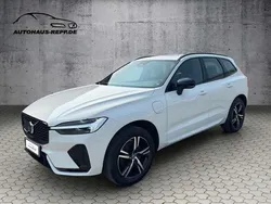 Ice white, solid Gebraucht 2022 Volvo XC60 R-Design SUV | 40.890 € (Superpreis)