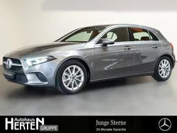 Grau Gebraucht 2020 Mercedes A250 Progressive Limousine | 25.700 € (Superpreis)