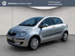 Silber Gebraucht 2006 Toyota Yaris Sol Kleinwagen | 8.480 € (Teuer)