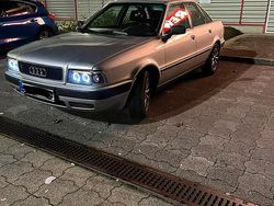 Grau Gebraucht 1993 Audi 80 Kombi | 850 €