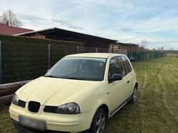 Gelb Gebraucht 2002 Seat Arosa Kleinwagen | 500 € (Guter Preis)