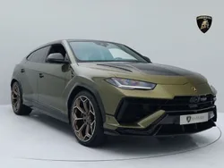 Verde gea lucido Gebraucht 2024 Lamborghini Urus SUV | 329.900 € (Etwas zu teuer)